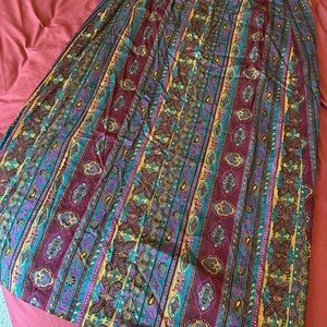 Elegant Multicolor Patterned Midi Skirt